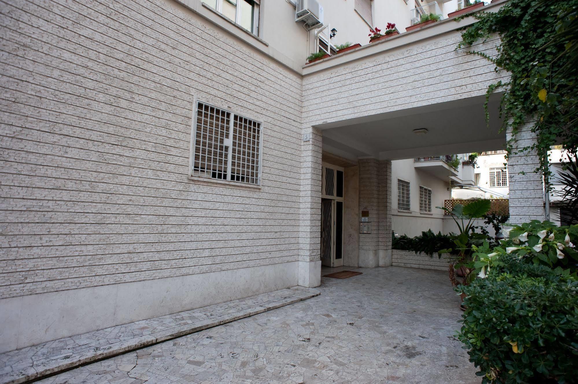Anastasio II Bed & Breakfast Roma Exterior foto