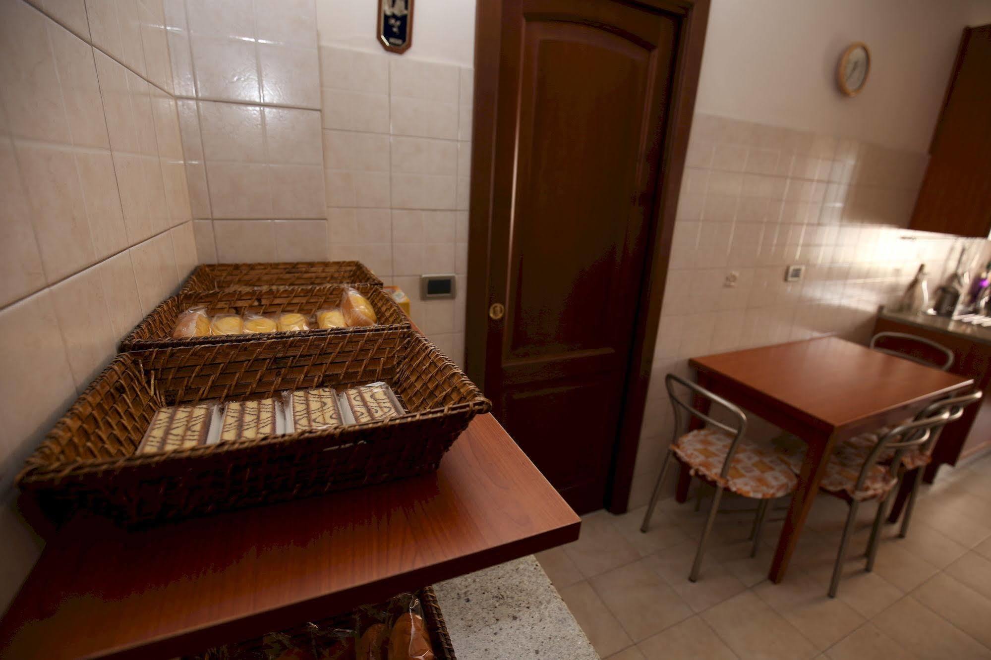 Anastasio II Bed & Breakfast Roma Exterior foto